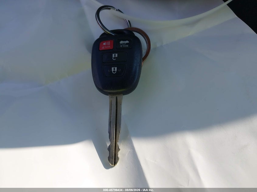 2016 TOYOTA COROLLA SEDAN 1.8L I-4 DOHC, VVT, 132HP