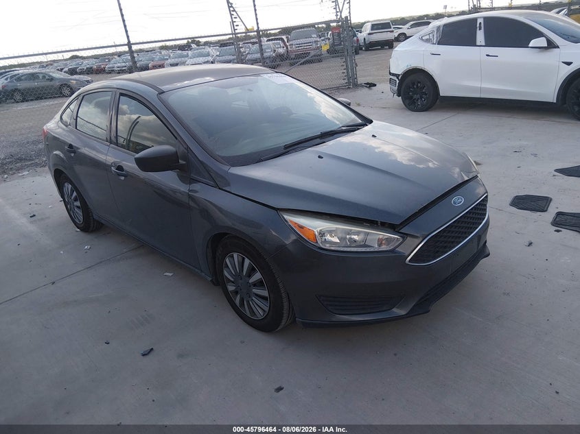 Vin: 1fadp3e20jl240499, lot: 46295295, ford focus s 2018 img_1
