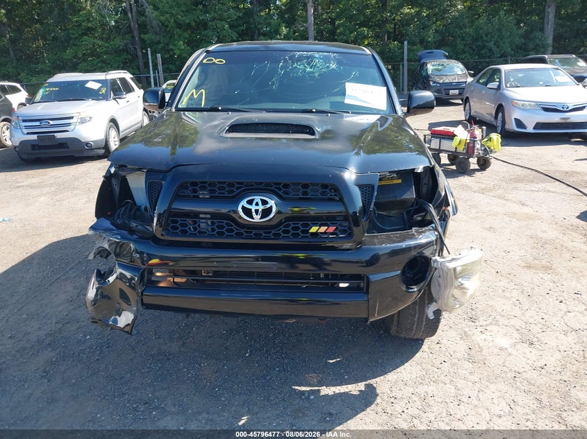 2011 TOYOTA TACOMA auction photo 6