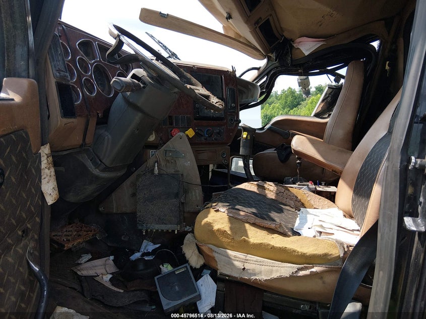 2007 MACK 700 auction photo 5