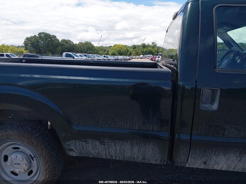 2016 FORD F-250 auction photo 8