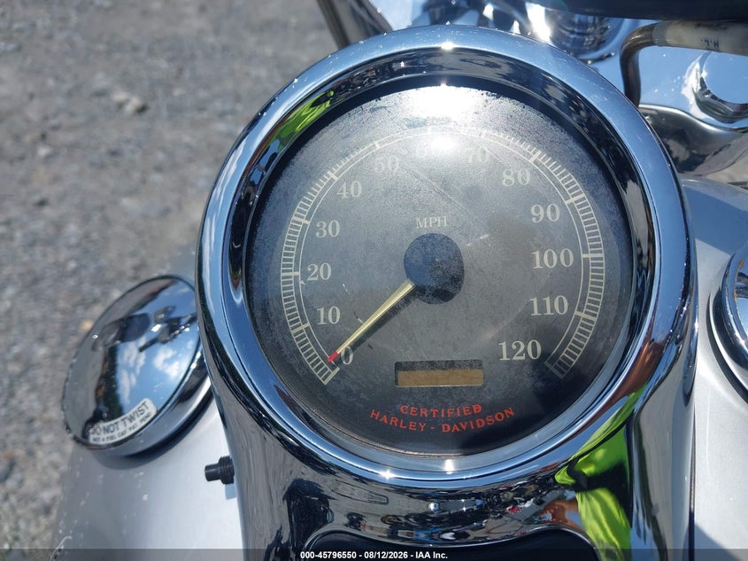 HARLEY-DAVIDSON FXSTD 2003