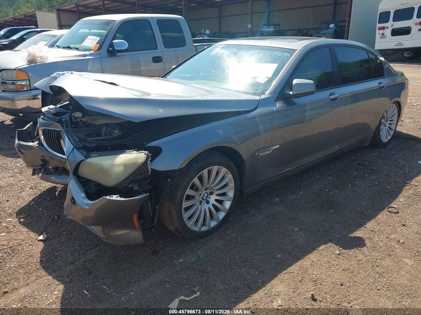 2012 BMW 750LI auction photo 2