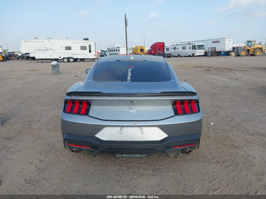 FORD MUSTANG - zdjęcie 17