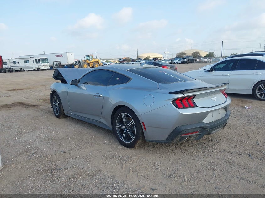 FORD MUSTANG - zdjęcie 3