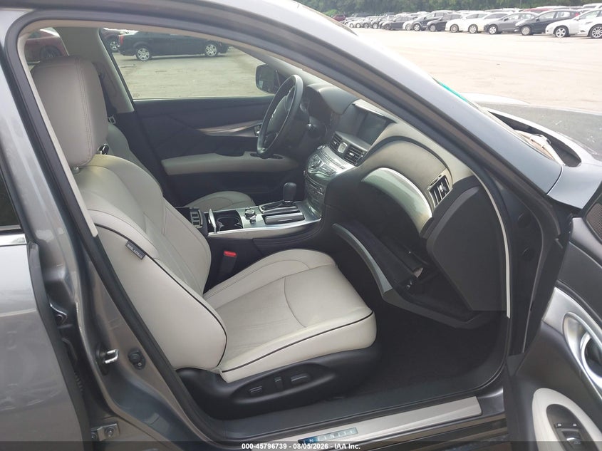 2019 INFINITI Q70L auction photo 5