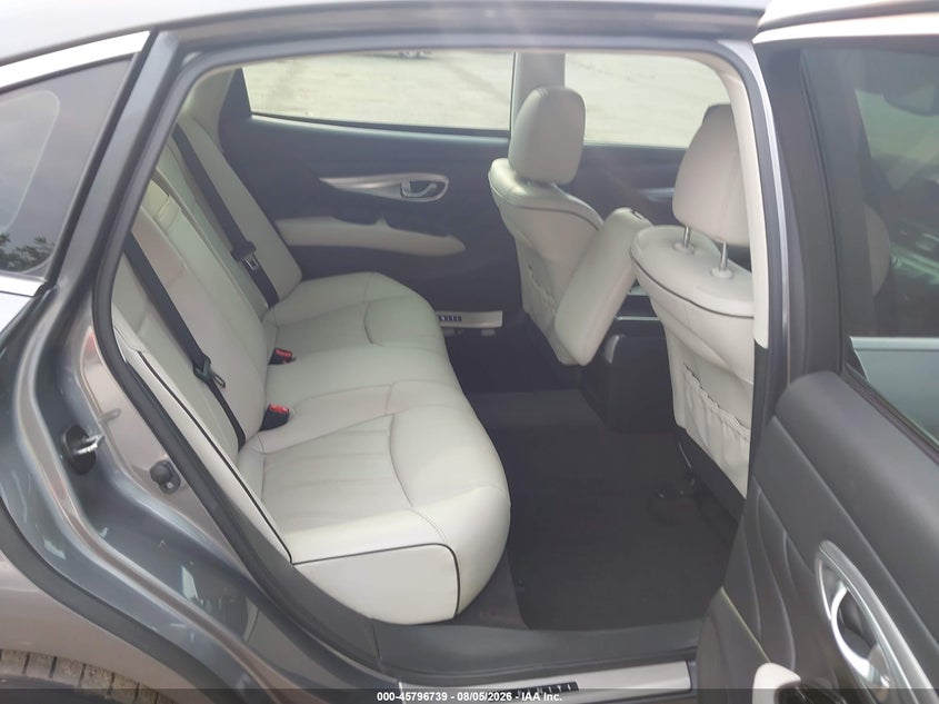 2019 INFINITI Q70L auction photo 8