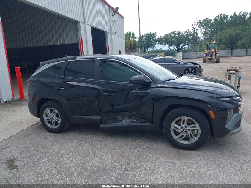 2025 HYUNDAI TUCSON auction photo 6