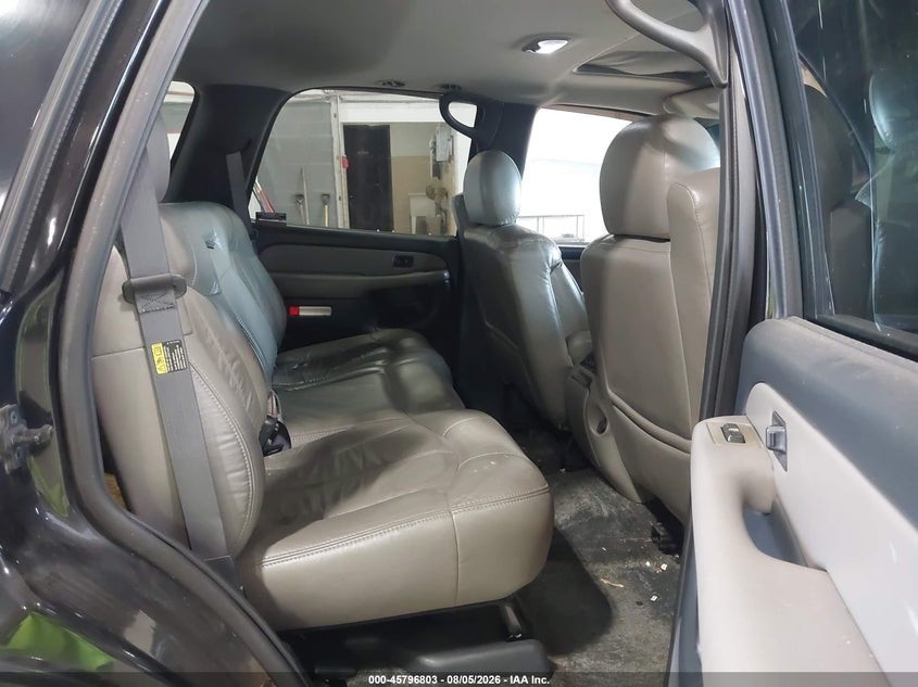 2002 CHEVROLET TAHOE auction photo 8