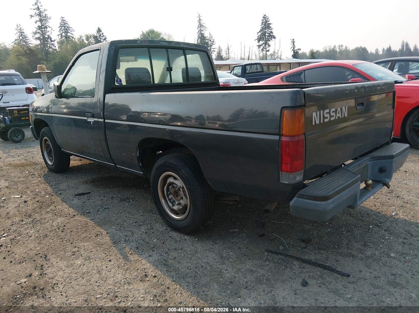 1993 NISSAN TRUCK auction photo 3