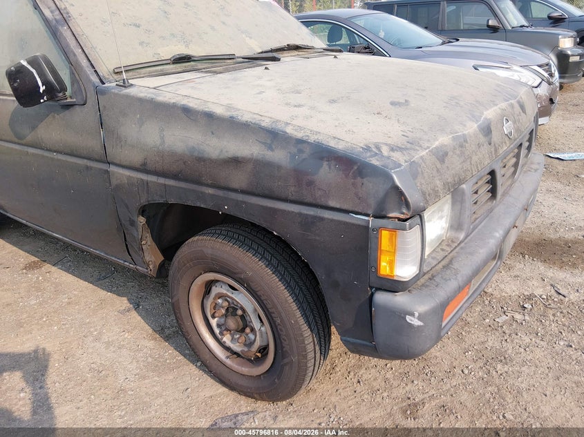 1993 NISSAN TRUCK auction photo 6