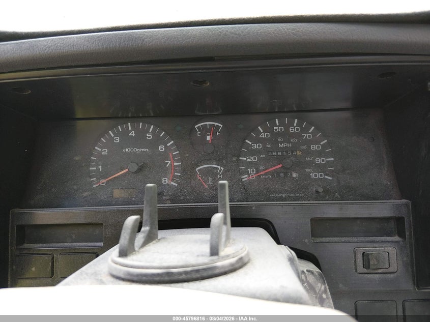 1993 NISSAN TRUCK auction photo 7