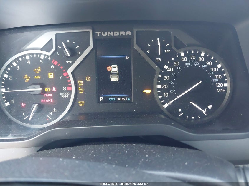 TOYOTA TUNDRA - zdjęcie 7
