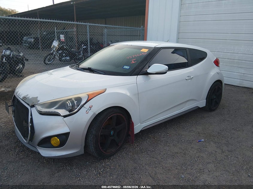 2016 Hyundai Veloster, Обычный износ, IAAI, VIN KMHTC6AE7GU279673 — фото 2