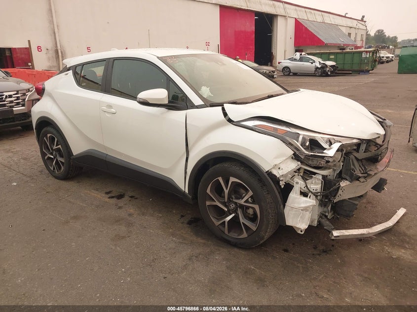 TOYOTA C-HR - zdjęcie 1