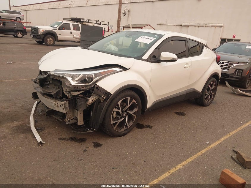 TOYOTA C-HR - zdjęcie 2