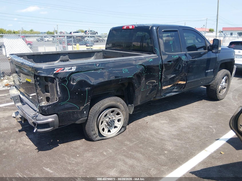 2016 CHEVROLET SILVERADO 2500HD auction photo 4