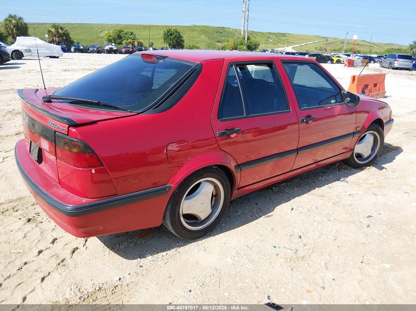 1994 SAAB 9000 auction photo 4