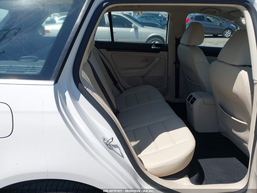 2013 VOLKSWAGEN JETTA SPORTWAGEN auction photo 8
