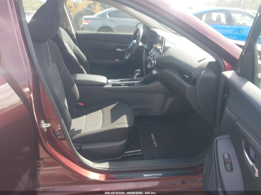 2022 NISSAN SENTRA auction photo 5