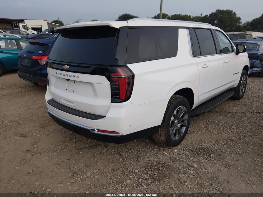 CHEVROLET SUBURBAN - zdjęcie 4