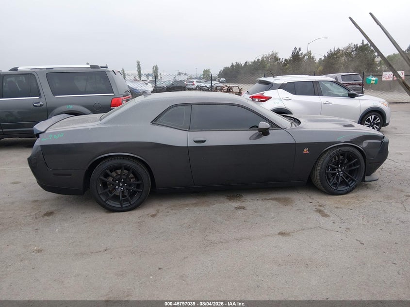 DODGE CHALLENGER - zdjęcie 14