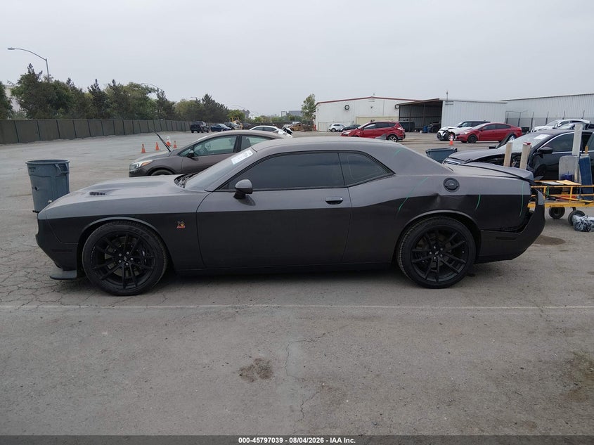 DODGE CHALLENGER - zdjęcie 15
