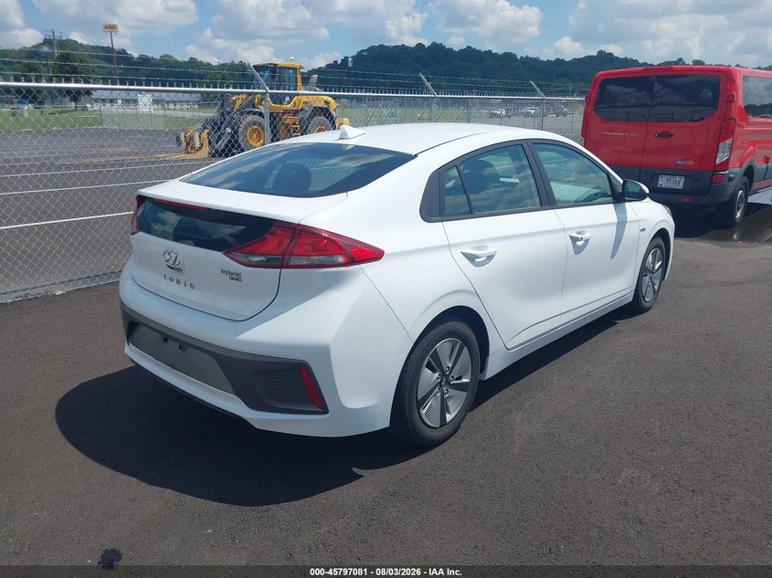 2020 HYUNDAI IONIQ HYBRID auction photo 4