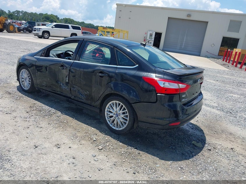 Vin: 1fadp3j2xdl198708, lot: 46295938, ford focus titanium 20133