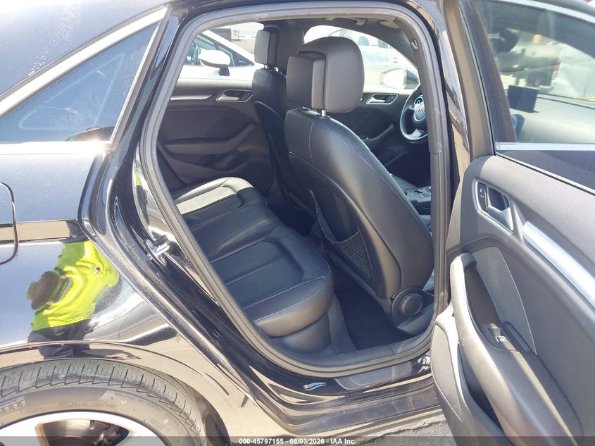 2015 AUDI A3 auction photo 8