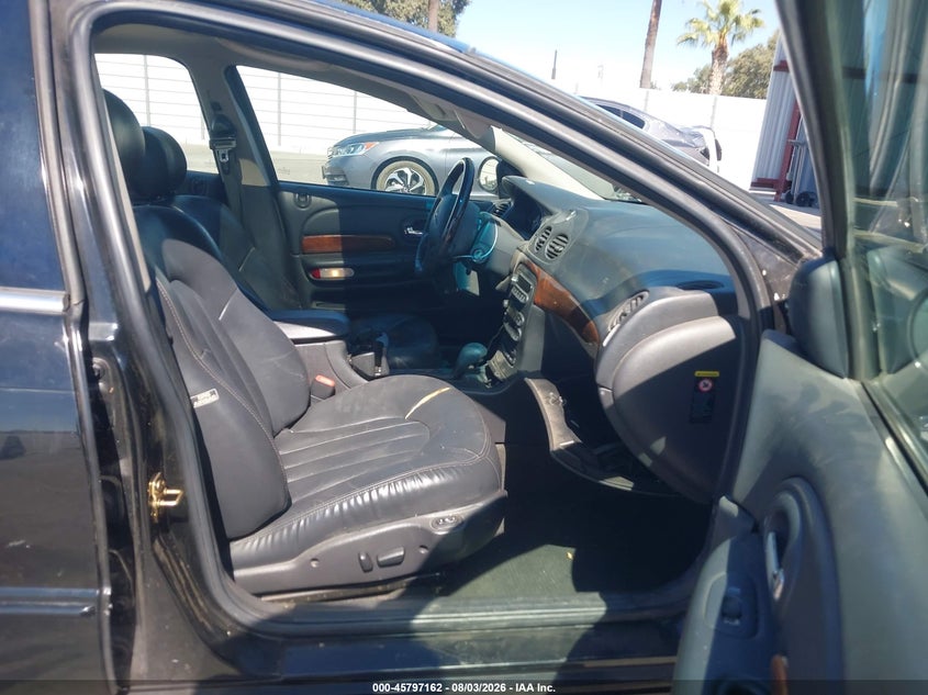 2001 CHRYSLER 300M auction photo 5