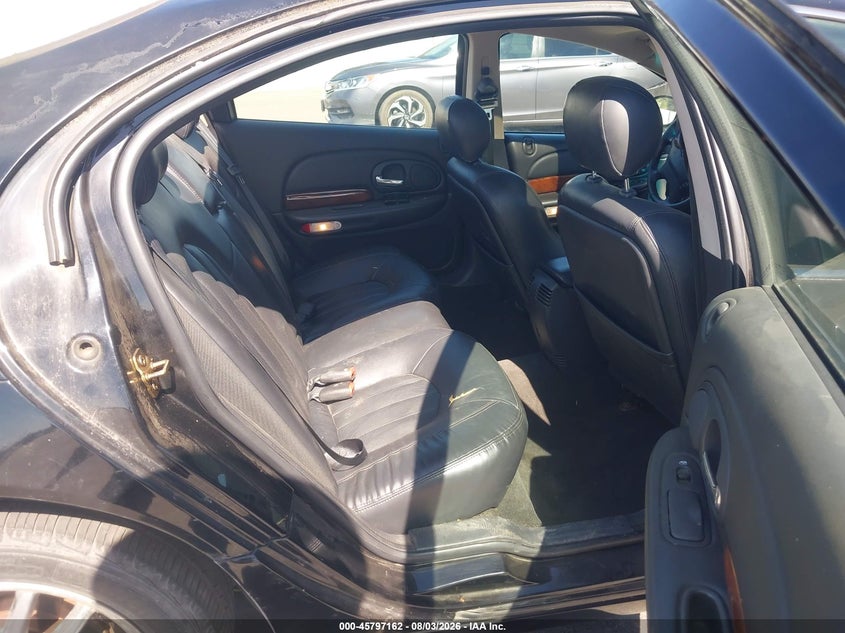2001 CHRYSLER 300M auction photo 8