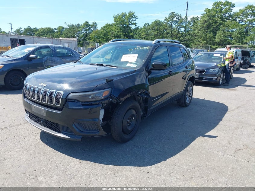 2021 Jeep Cherokee, Front End, IAAI, VIN 1C4PJLCB2MD136767 — photo 2