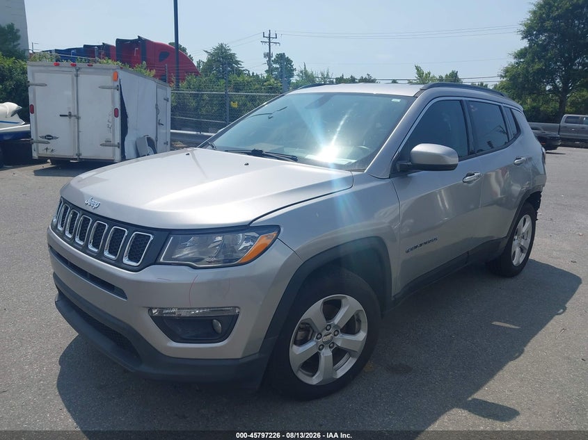 2018 Jeep Compass, Rear, IAAI, VIN 3C4NJCBB2JT425162 — photo 2