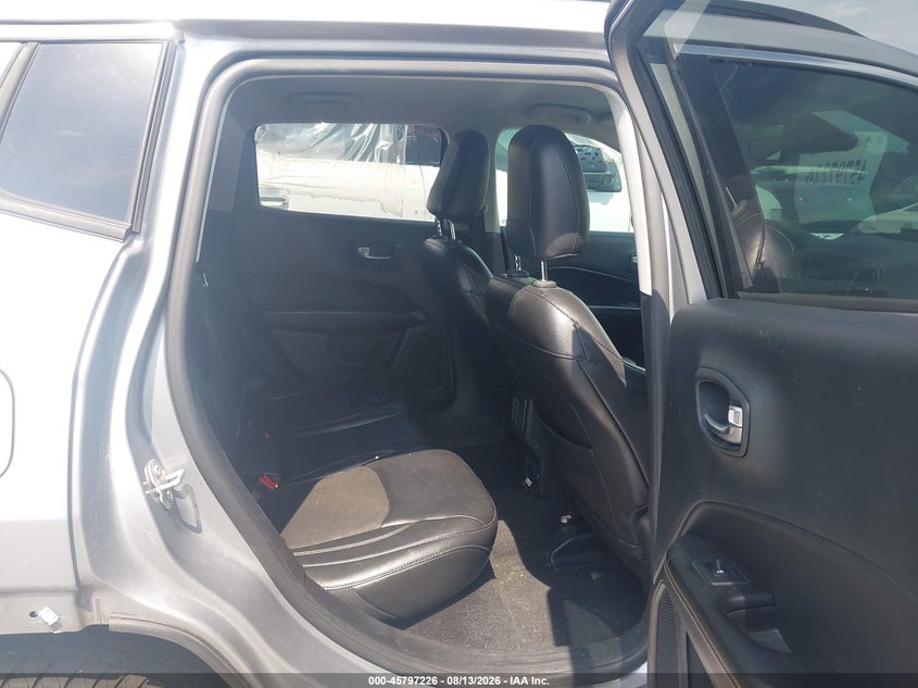 JEEP COMPASS 2018 VIN 3C4NJCBB2JT425162