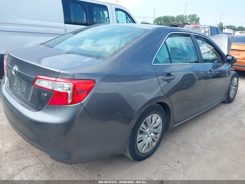 Vin: 4t4bf1fk0er386863, lot: 46296101, toyota camry xle 20144