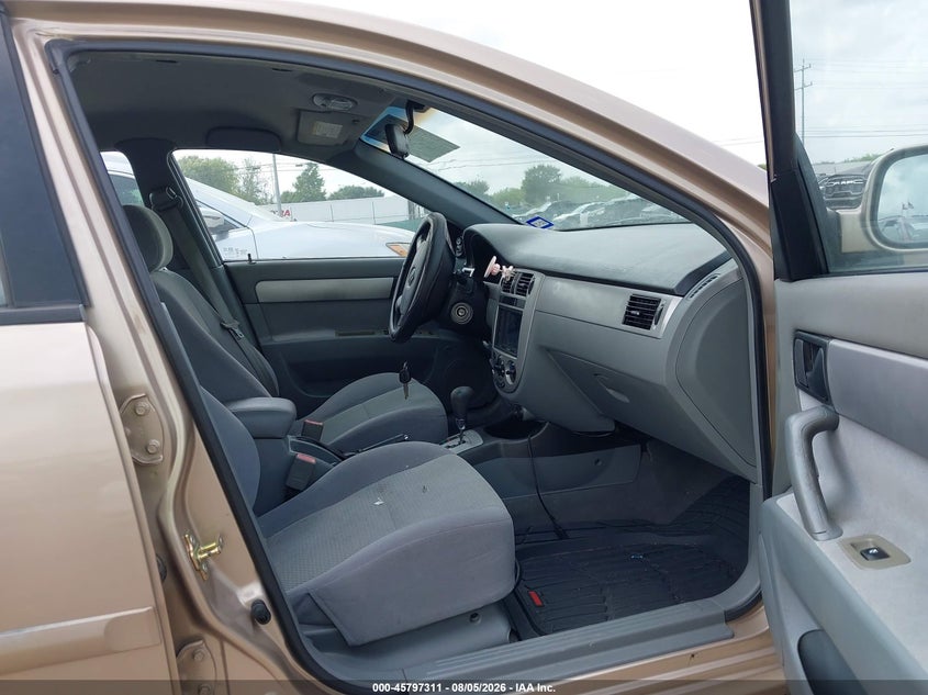 2007 SUZUKI FORENZA auction photo 5