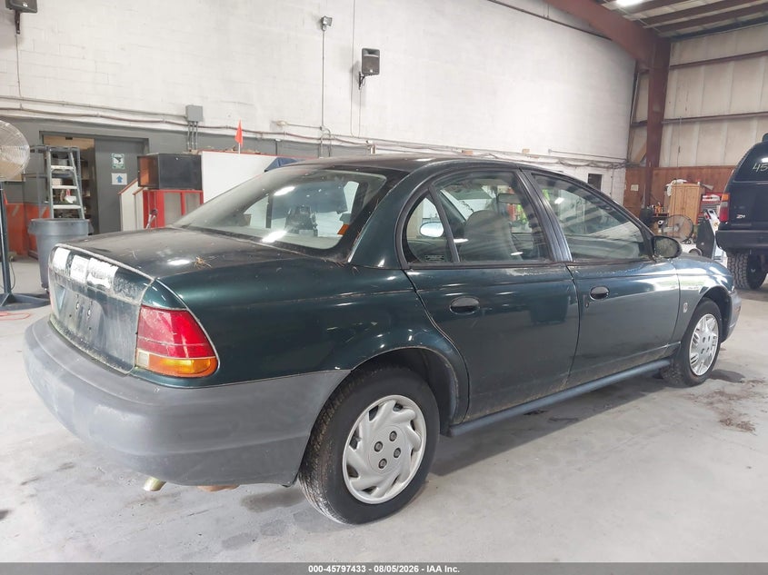 1998 SATURN SL auction photo 4