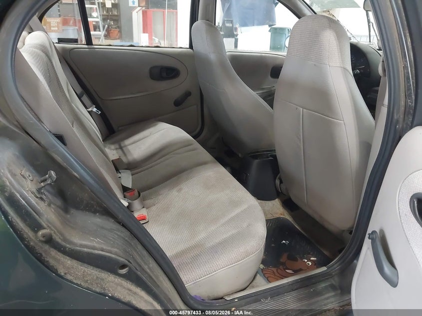 1998 SATURN SL auction photo 8