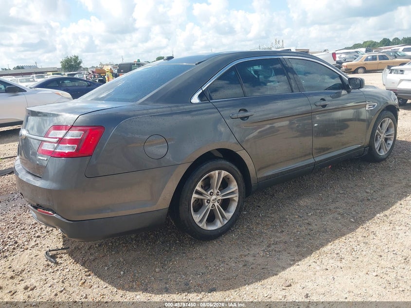 Vin: 1fahp2d8xgg122821, lot: 46296281, ford taurus se 20164