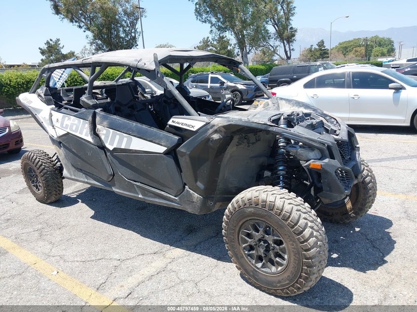 2019 CAN-AM MAVERICK X3 MAX auction photo 1