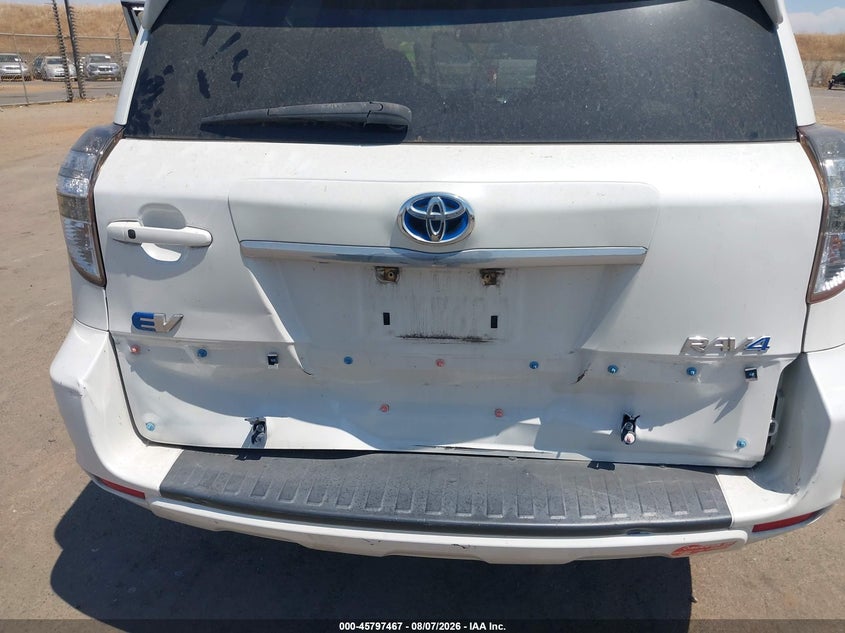 2014 TOYOTA RAV4 EV auction photo 6