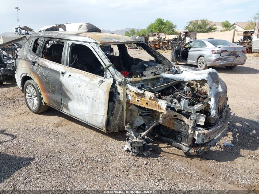 Vin: ja4j3ta87pz015693, lot: 46296311, mitsubishi outlander es 2.5 2wd 2023 img_1
