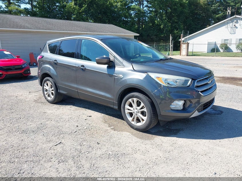 Vin: 1fmcu0gd0huc93781, lot: 46296413, ford escape se 2017 img_1