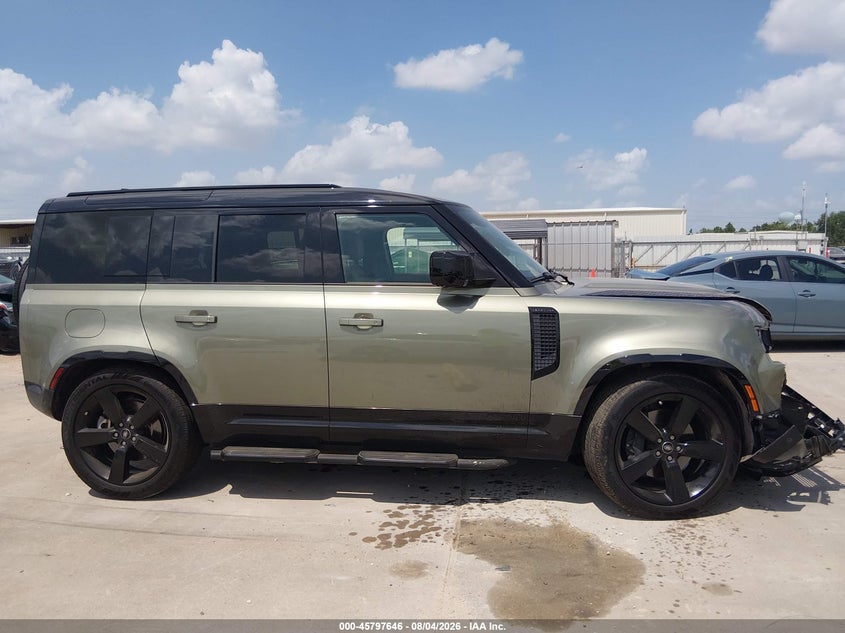 2025 LAND ROVER DEFENDER 110 P400 X-DYNAMIC SE · Фото 13