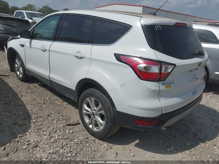 Vin: 1fmcu0gd2hud97057, lot: 46296505, ford escape se 20173