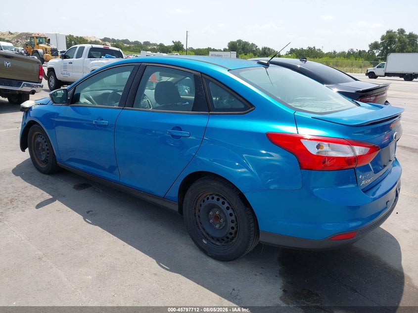 Vin: 1fadp3f26dl137901, lot: 46296543, ford focus se 20133