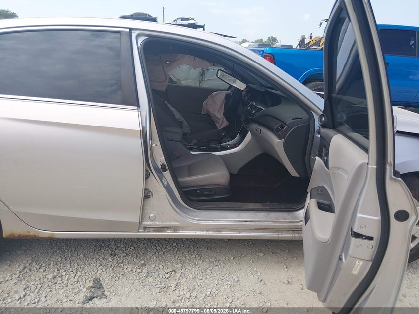 2014 HONDA ACCORD auction photo 5