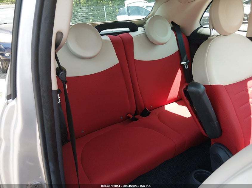 2012 FIAT 500C auction photo 8