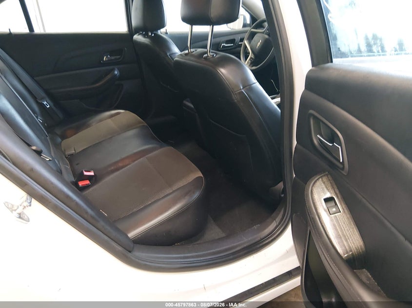 2015 CHEVROLET MALIBU auction photo 8